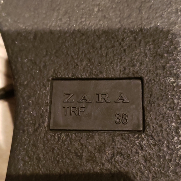 Zara TRF black leather sneakers - Picture 5 of 5